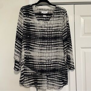 Karen Kane V Neck Black White Tunic Size XL